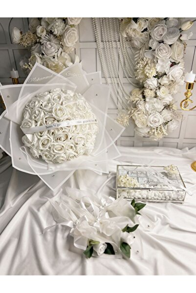 m ticaret Cam Kutuda İsimli Nişan Çikolatası Nişan Çiçek Demeti ve Yüzük Kurd...