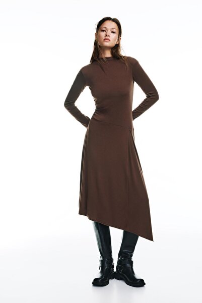 Pull & Bear Soft touch midi dress