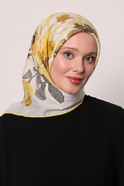 LuvenSara Dream Flower Pattern Summer Scarf