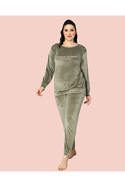 JENİKA Fransız Kadife Yumuşak Dokulu Baskılı Kadın Pijama Takımı – Kışlık Rahat