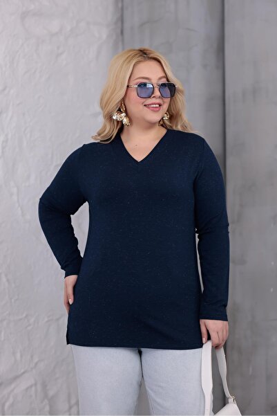 Siyezen Μπλούζα μεγάλου μεγέθους με λάμψη και λαιμόκοψη V