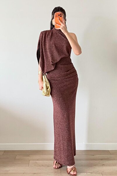 Serica Moda Brown High Neck One Shoulder Flowy Glitter Dress