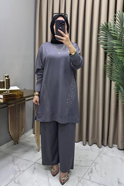 ALYA HANIMELİ TAŞLI TAKIM