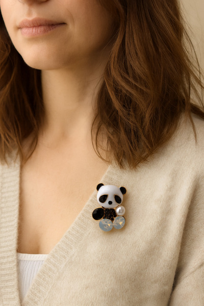 Sacce Scarves&Accessories Kristal & İnci Detaylı Sevimli Panda Broş