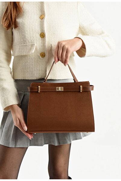 Çanta Trend Victoria Model Women's Stylish Tan Suede Hand and Shoulder Bag with Gold Accessories