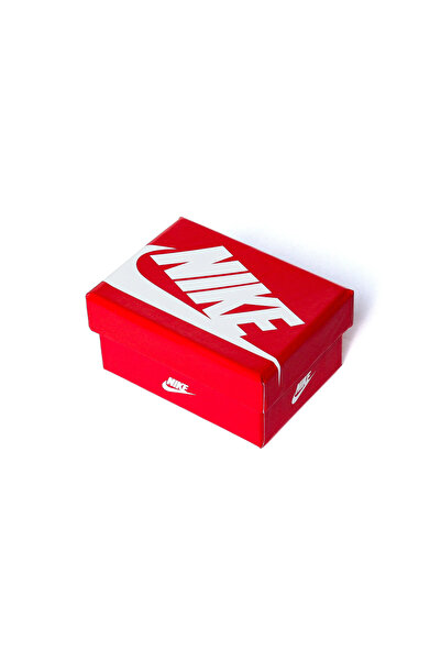 Nike "Red" box