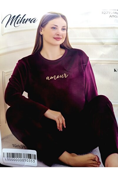 Mihra Büyün Beden Velour Pajama Set