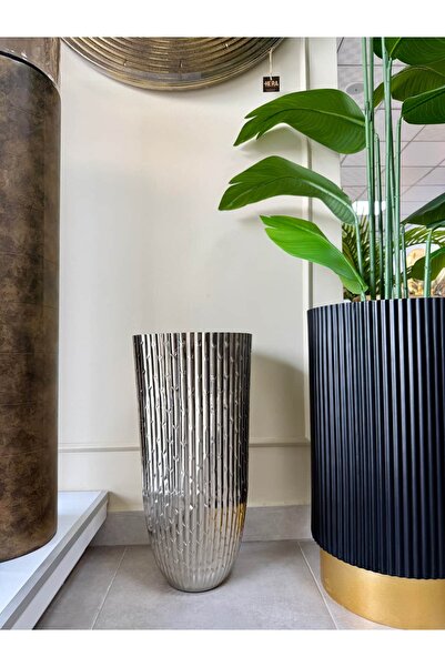HERA DEKOR İTHAL METAL YER VAZOSU
