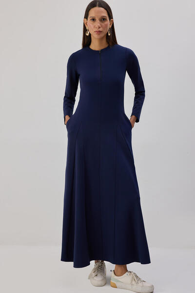 Touché Privé ZIPPERED KNITTED DRESS