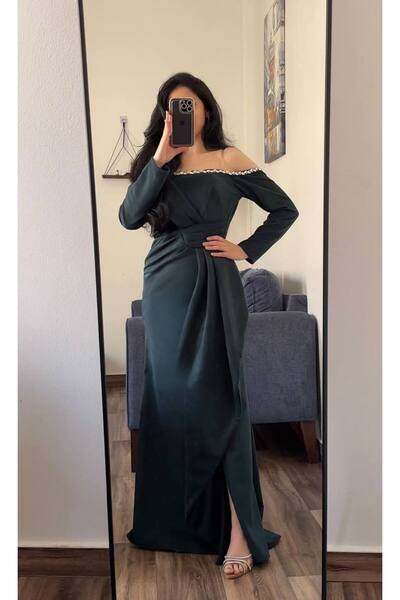 BRATO Olive green winter dress with one sleeve