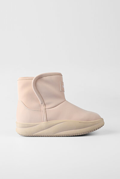 Vicco Size 31-37 Sheepskin Lined Water Repellent Rubber Sole Girls' Boots