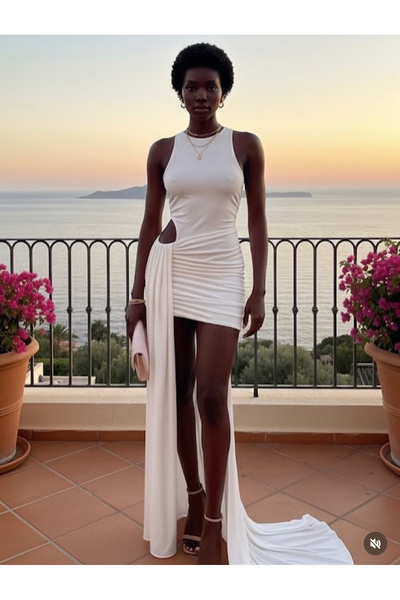 İambabydesign kuyruklu elbise