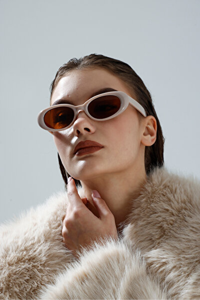 miii Off-White Cat Eye Cream Brown Framed Round Shaped Sunglasses Uv Protected