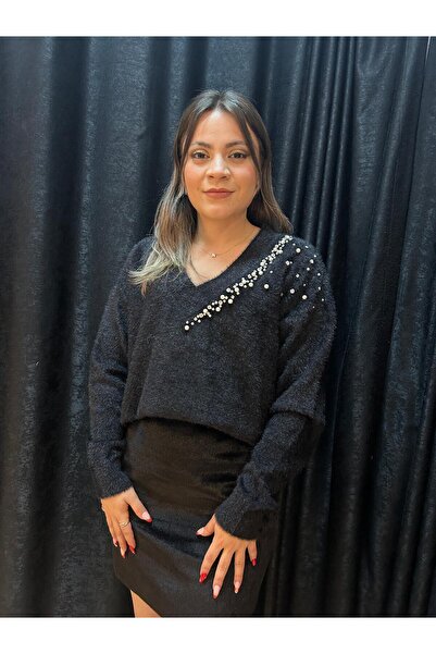 D LAVELLA Pearl Detailed Sweater