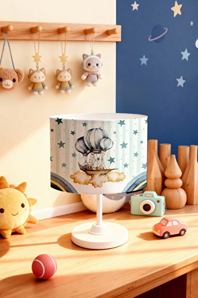 EVPANYA عاكس الضوء لغرفة الأطفال بنمط السفينة مع بالونات