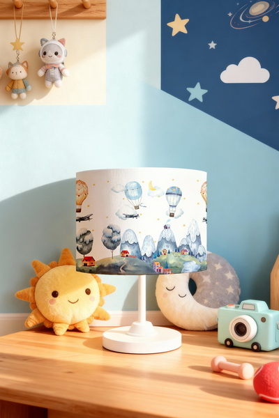 EVPANYA عاكس الضوء لغرفة الأطفال بنمط البالونات الطائرة فوق الجبل