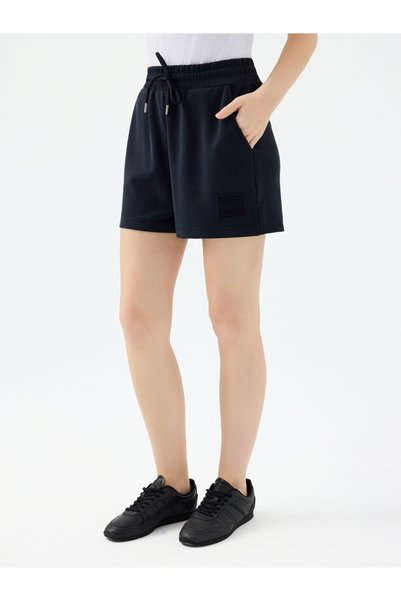Loft Pantaloni scurți de damă cu ajustare normală