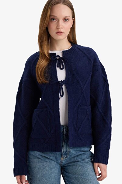 DeFacto Regular Fit Crew Neck Front Tie Knitwear Cardigan G6345Ax25Wn