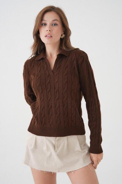 TRİNİTY سترة تريكو ذات ياقة بولو بنية اللون للسيدات