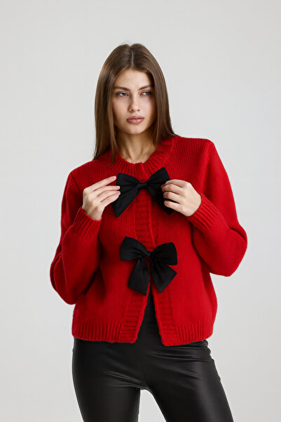 Butik Önü Fiyonklu Triko Hırka