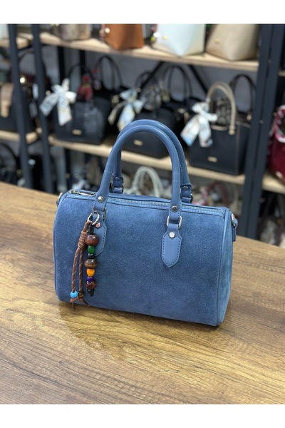 V'SHINE MODEL 5011 CHARM DETAYLI HAKİKİ DERİ SÜET ÇANTA (MAVİ)