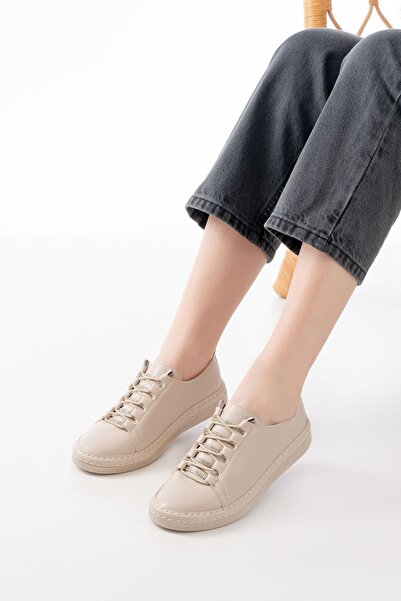 Zerenyus Zri̇n-9026 Premium Beige Lace-Up Women's Sneaker with Stone Accessories