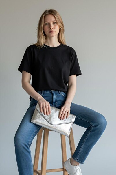 Armise gold Kadın Siyah Rengi Portföy Çanta Zincirli