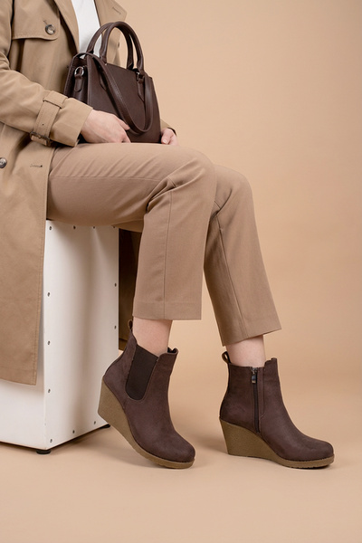 FEMME Women's Wedge Heeled Elastic Zippered Daily Boots Florea