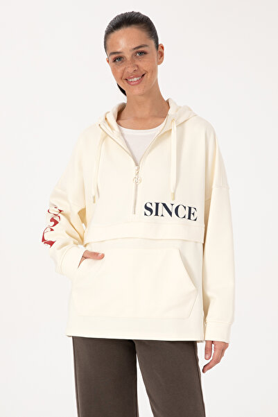 U.S. Polo Assn. Women's Cream Sweatshirt 50309055-Vr256