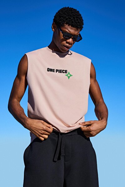 Bershka One Piece sleeveless print T-shirt