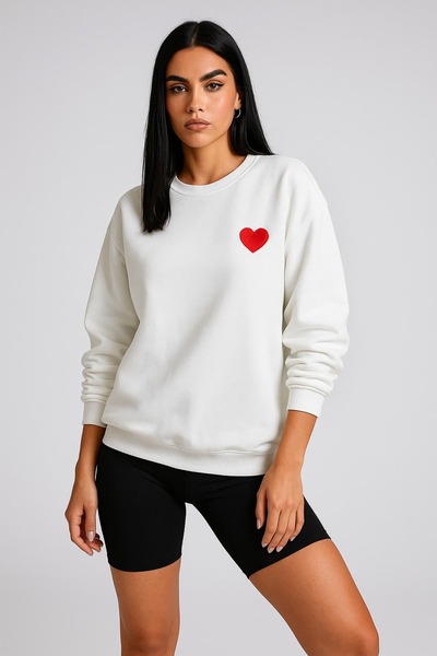 bb butik basic سويت شيرت من الداخل فليس ش مبطن بالصوف هارت بي مطبوع K5454