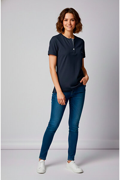 erba بلوزة نسائية من القطن بأزرار وياقة دائرية