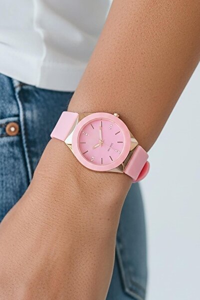 TAKIŞTIR Pembe Renk Silikon Kordonlu Kadın Saat