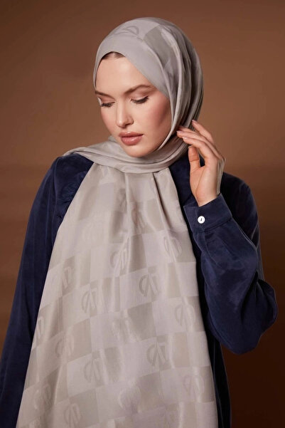 Levidor شال جاكار نايا مطبوع من كاري إل في دي - فضي