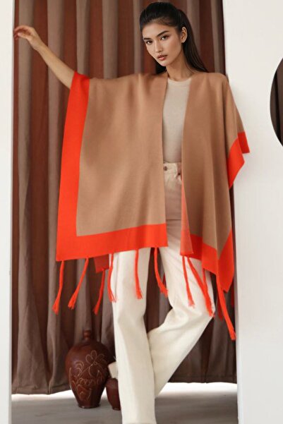 Trend Alaçatı Stili Women's milk coffee contrast striped tasseled poncho alc-...