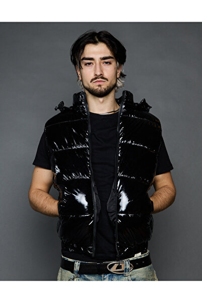 Zoe Studio Vestă neagră strălucitoare - Nu fi prost (omule)