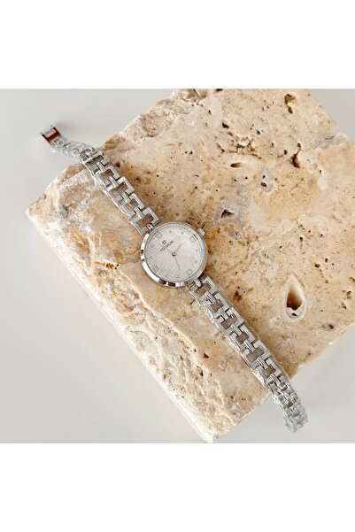 Vesce Atelier Dourado Silver Watch White