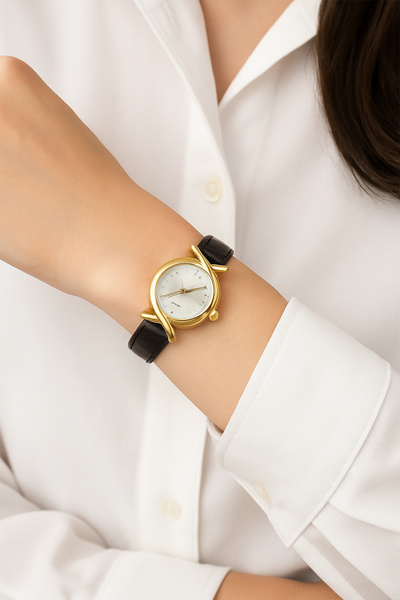 İnogge Pety Özel Tasarım Gold Kasa Siyah Renk Deri Kordonlu Kadın Kol Saati