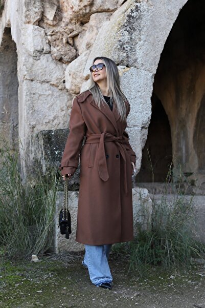 bytugcekaya Palton maro cu detaliu cu nasturi căptușit cu căptușeală