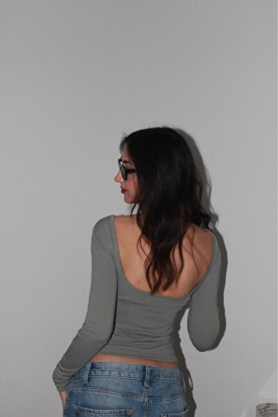 İsim Fashıon Sırt dekolteli çift formatlı bluz