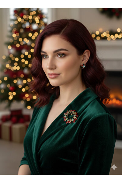 Tüko Store Yılbaşı Özel Çelenk Model Taşlı Broş