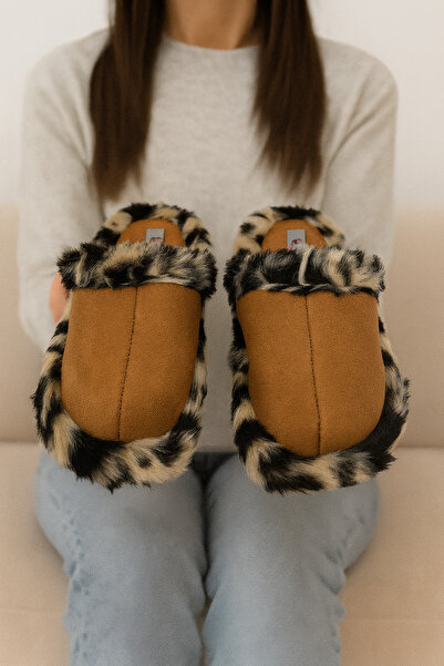 ALB TERLİK AYAKKABI SAN. TİC. LTD. ŞTİ. Women's Furry Leopard Detailed House ...
