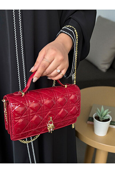 GENERAL High quality shoulder bag with accessories