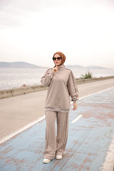 Wovi Women's Hijab Tracksuit Set Double Suit Zippered Collar