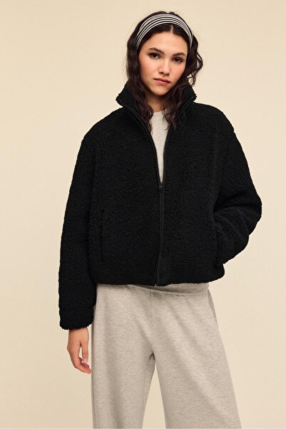 Stradivarius Fermuarlı suni yünlü ceket