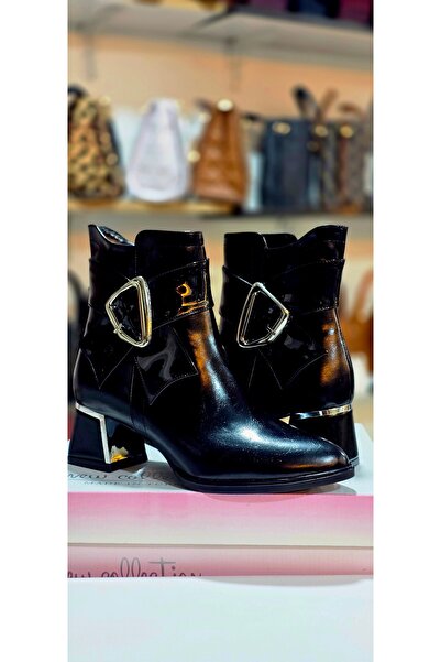 BOAT حذاء نسائي أسود لامع – تصميم مريح، مزود بسحاب ومشبك