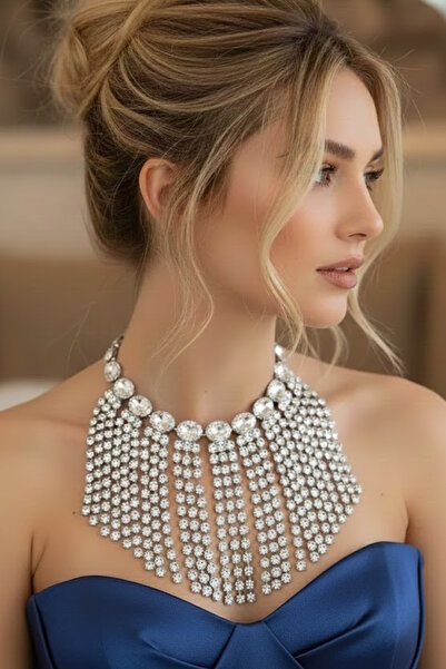 CAŞ DEKORASYON Silver Color Stone Evening Dress Necklace