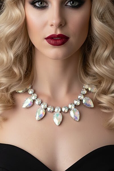 CAŞ DEKORASYON Silver Color Hologram Stone Evening Dress Necklace