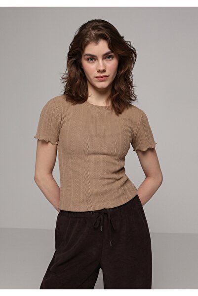 Colin's Slim Fit Round Neck Jacquard Women's Brown Short Sleeve T-Shirt