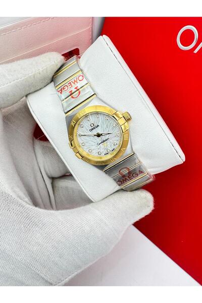 CN ساعة أوميغا كونستليشن (Omega Constellation) النسائية – ذهبية وفاخرة